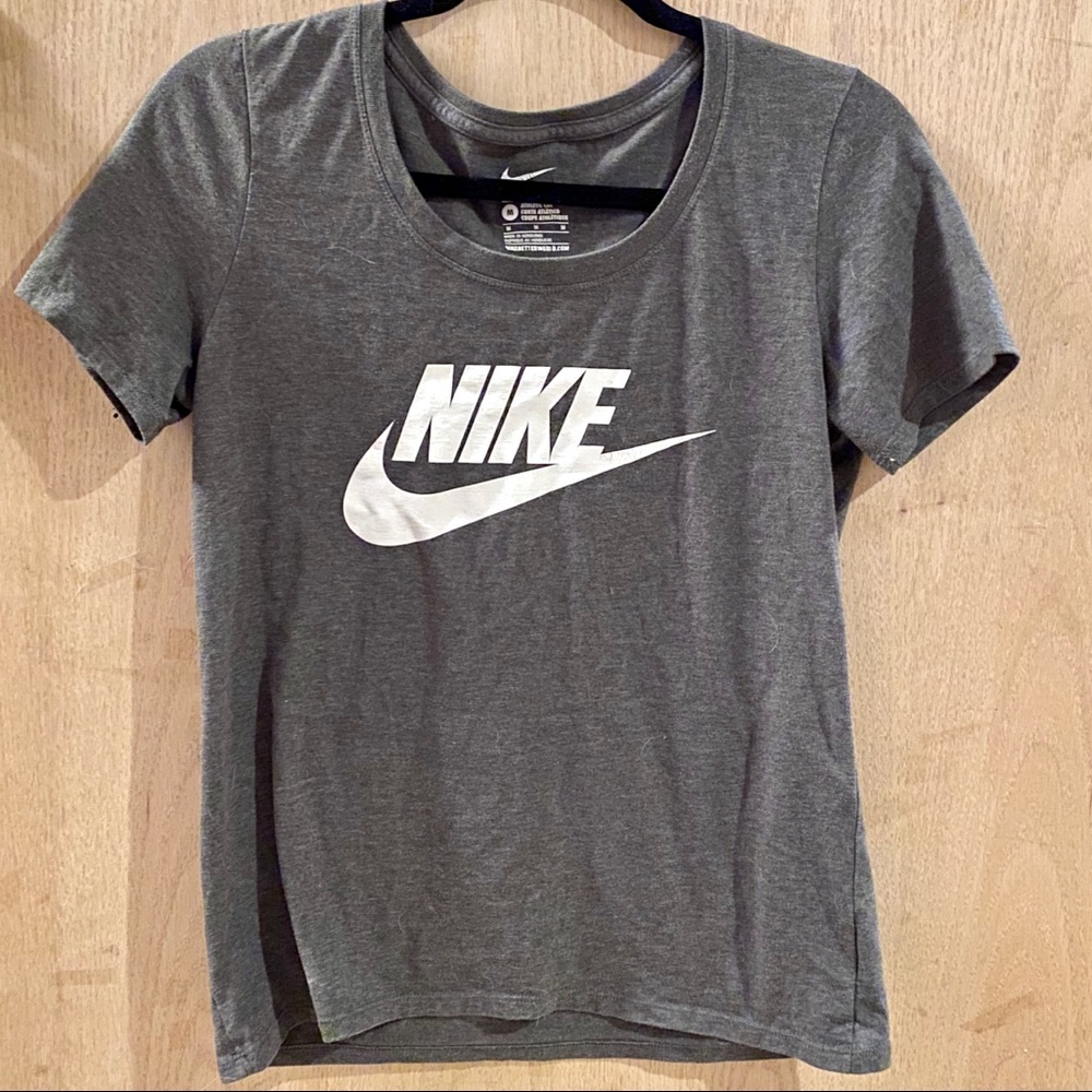 Nike Tee